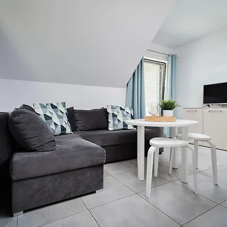 Lz Lewy Apartment